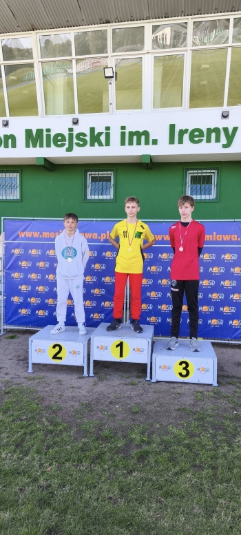 555091023_1238475864749582_8118262114008956944_n