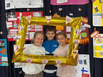 558981872_1243550317575470_4552275545901555514_n