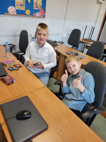 584592275_1285794856684349_3485081127786495142_n