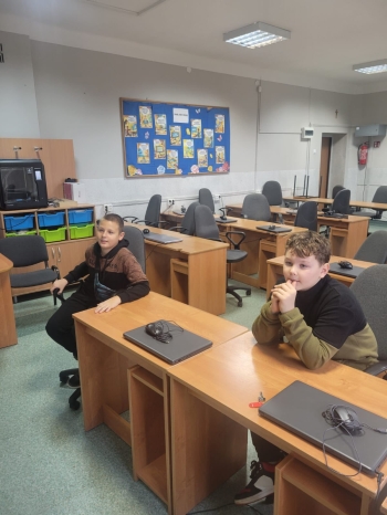 584826652_1285794963351005_3120791831806422268_n