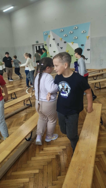 558212754_1250738250190010_7289478788415272396_n