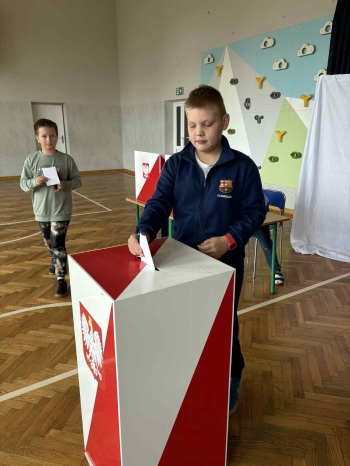 560028201_1251711883425980_6807832433854015935_n