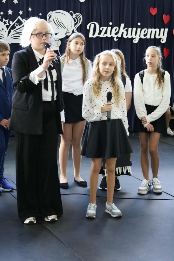 559974984_1255245479739287_2343176085511659186_n