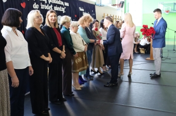 559717571_1255453769718458_5109559796135592726_n