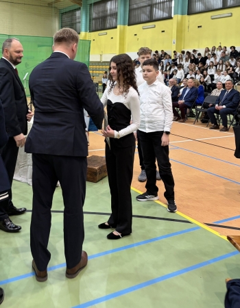 571370198_1268929595037542_2176934709375996815_n