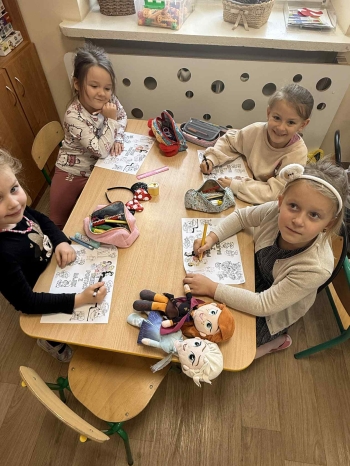 574374844_1273856637878171_1024085647188481243_n