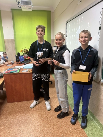 4a9bdec2-e573-40ea-b20b-7bd2325d0126