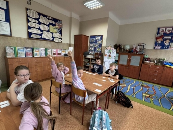 6f69bc33-e7f7-4536-9367-d02eebf5b9b5