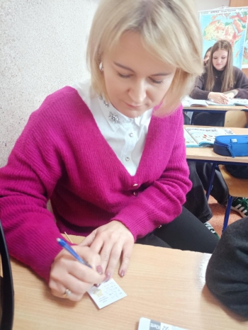 36bb9165-8c25-4687-aa3d-833184ec8530