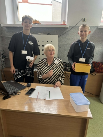 a31379be-6c2b-43c8-a52d-36b0ec723550