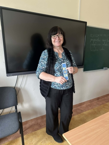 dfff42b1-c9e2-447b-90fd-c58c60e6da72