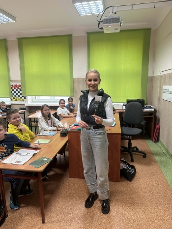 e03f9089-c51a-4ff4-9750-c654260ca9cb