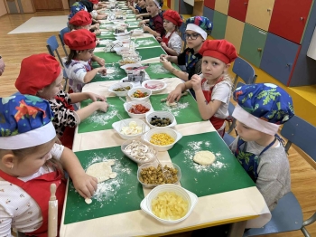 586912619_1289776302952871_488360894970690606_n