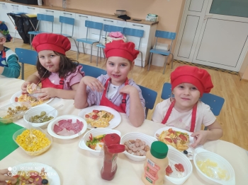 589966559_1289774629619705_4823160662857583630_n