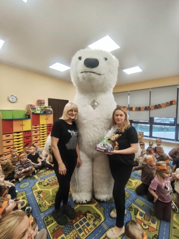 589907883_1289788669618301_279981611258895738_n