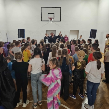 588767988_1293894452541056_3647953064997492068_n