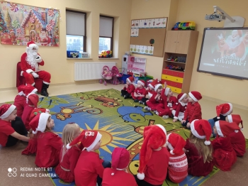 593298248_1297062748890893_6443684983406826742_n