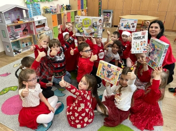 594071454_1297063335557501_9490143905022688_n