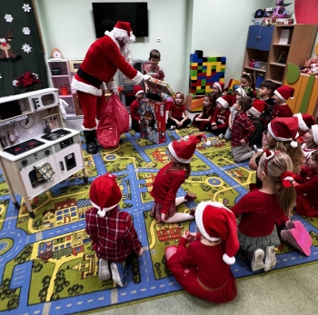 594154819_1297063155557519_5565109986513563316_n