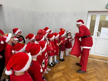 592963775_1297000642230437_7881222801040763641_n