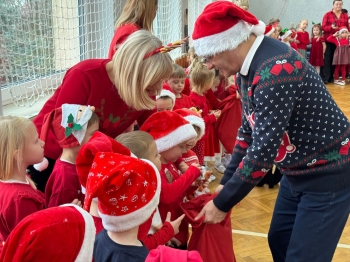 594428612_1297001095563725_6395185972776404078_n