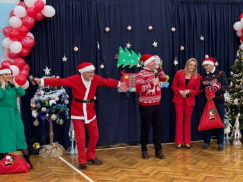 595694840_1297001438897024_9050852712968063820_n