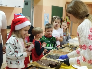 593895033_1298987442031757_4628792915390041789_n