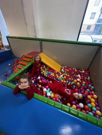 596984440_1299882795275555_6102173724677853694_n