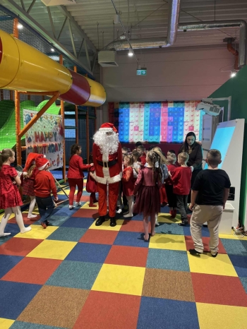 596803311_1300000145263820_7294600547636792649_n