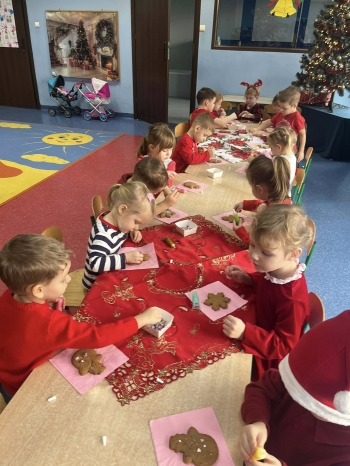 597885765_1305813734682461_5881954042187156910_n