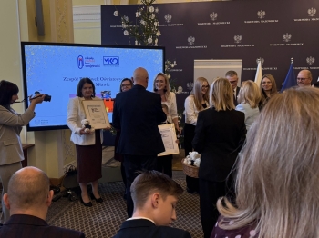 598311515_1305624478034720_8879209983548774955_n