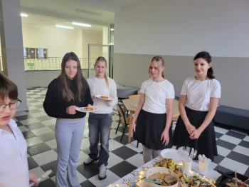 597905918_1308845757712592_9070504757485264349_n