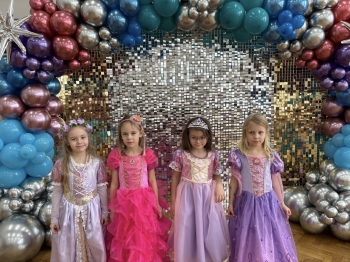 615861826_1326578779272623_4139979295496596095_n