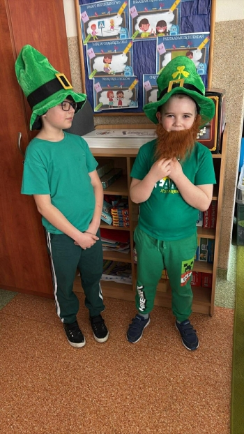 651786991_1375948261002341_1670142235559821875_n