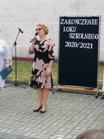 Zakończenie roku szkolnego 2020/2021 - pożegnanie Pani Barbary Jaszczyk