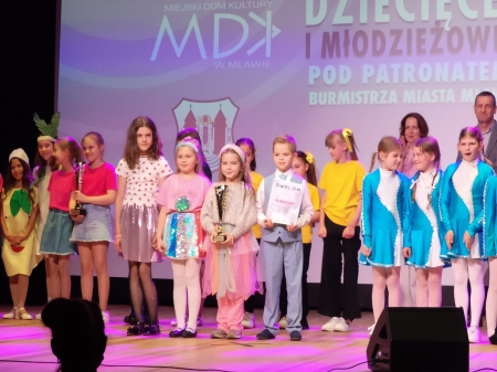 XIII Powiatowy Przegląd Piosenki Dziecięcej i Młodzieżowej pod patronatem Burmistrza Miast
