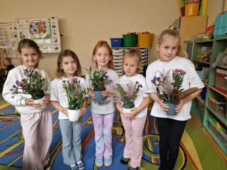 Zajęcia florystyczne w grupie „Słoneczka”