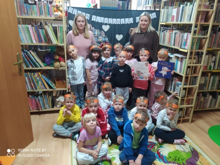 Wizyta dzieci w Filii nr 1 Miejskiej Biblioteki Publicznej w Mławie 