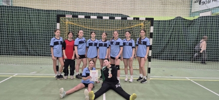 Mistrzostwach Powiatu w piłkę ręczną dziewcząt