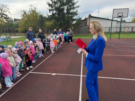 Próbna ewakuacja szkoły i przedszkola